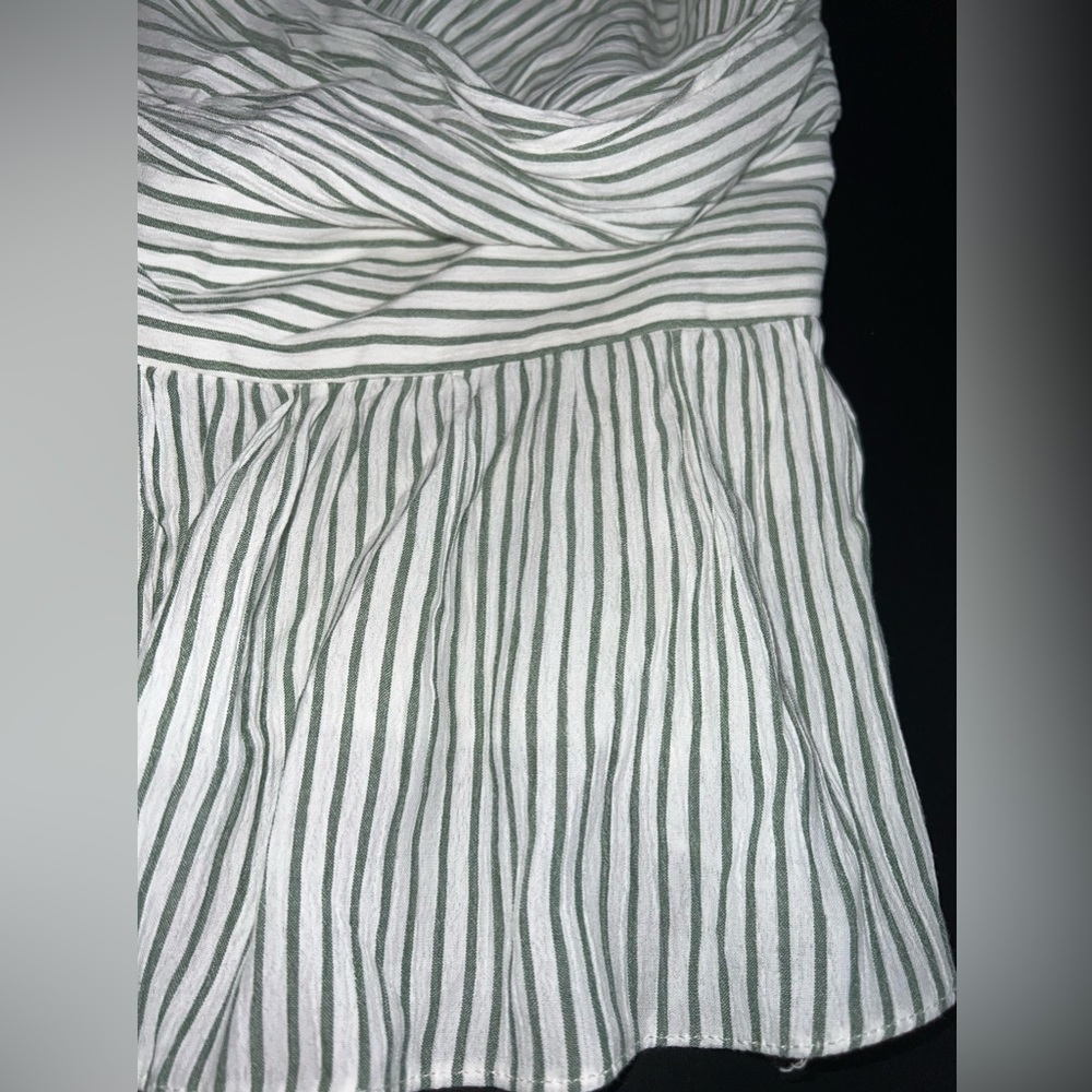 Lucy Paris Sage Green & White Stripe crop top Size Medium EUC - Picture 2 of 7